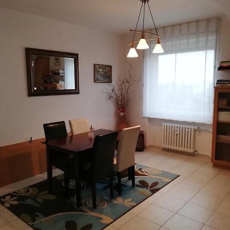 Plně vybavený apartmán Apartamento Kojetín Exterior foto